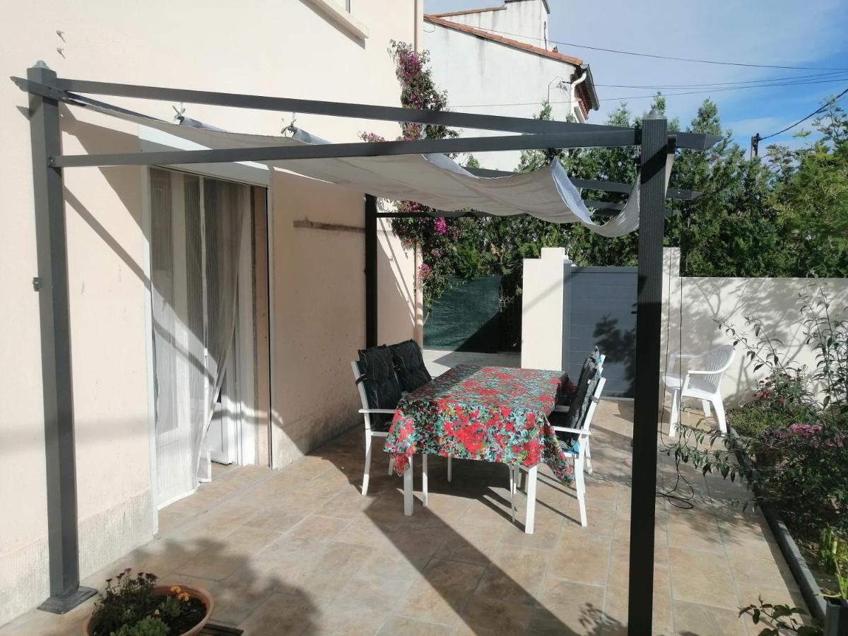 La Maison De 6Fran Appartement 2 Chaleureux Et Calme Ambiance Familiale Valros Dış mekan fotoğraf